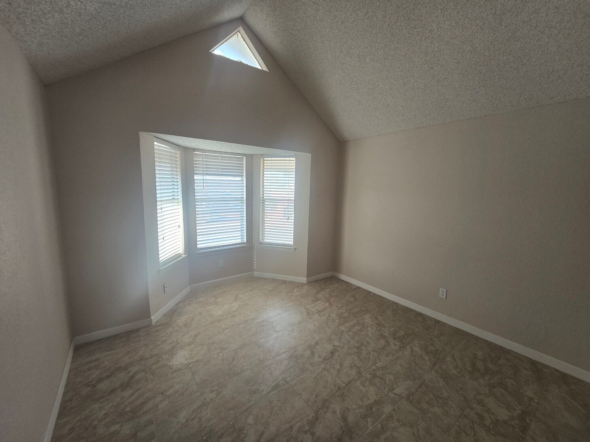 Building Photo - 11632 Scott Simpson Dr