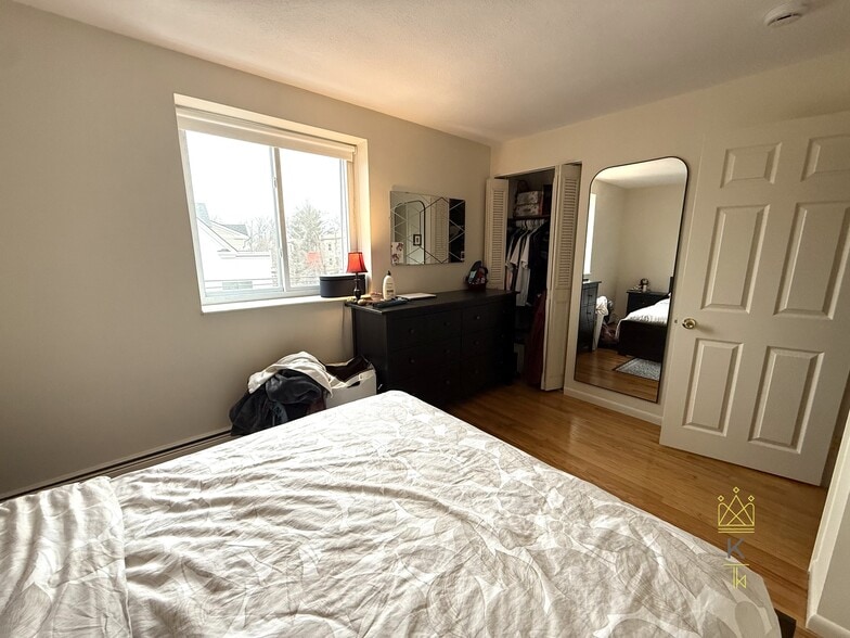 Building Photo - 81 Green St