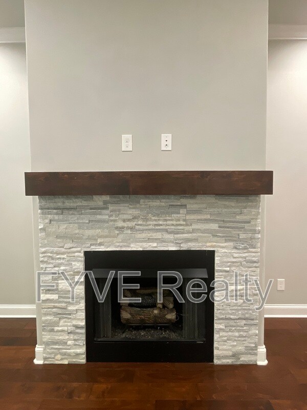 Building Photo - 120 Utsesti Way