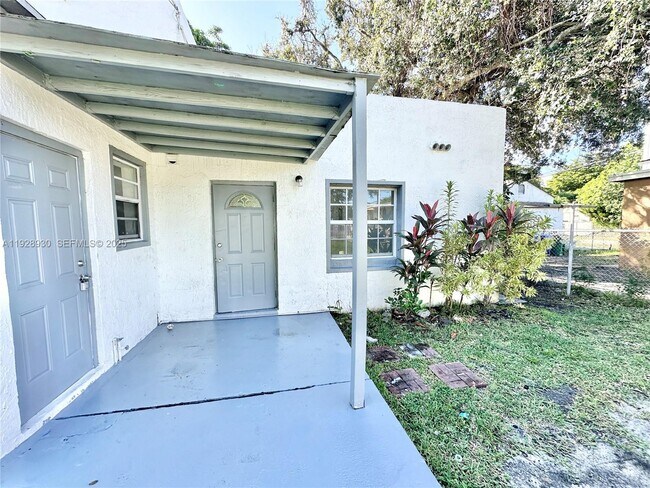 Building Photo - 1278 NW 44th St