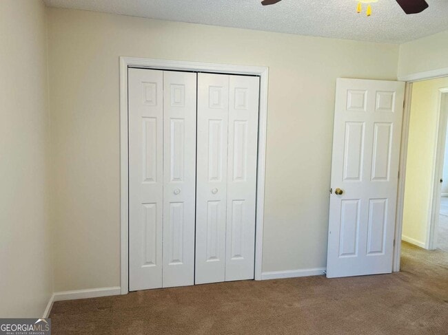 Building Photo - 155 Woodstream Dr