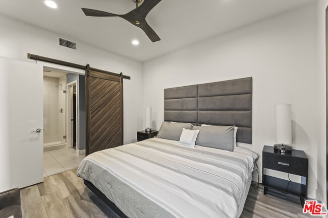 Building Photo - 2201 Polyscope Pl