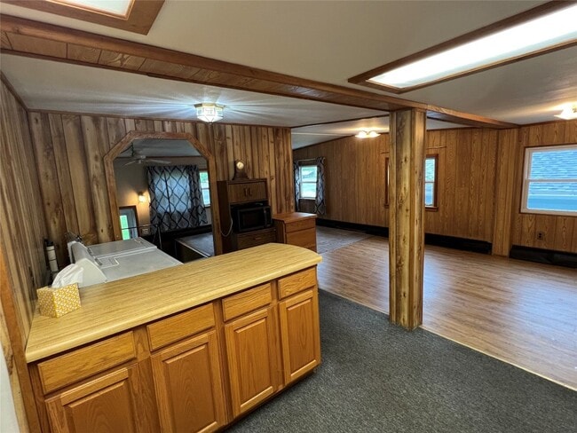 Building Photo - 26518 PA-267