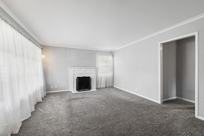 Building Photo - 316 Cupertino Way