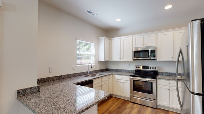 Building Photo - UPCOMING 4 bed/2.5 bath home in Salisbury
