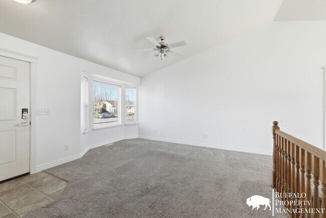 Building Photo - Charming 4-Bedroom Home for Rent in Ammon, ID!