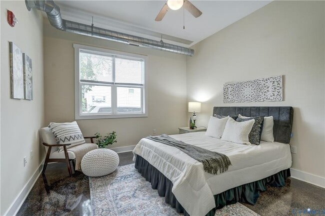 Building Photo - Now Available – Partially Furnished Luxury Condo with Rooftop Terrace | Ideal for Incoming VCU St...