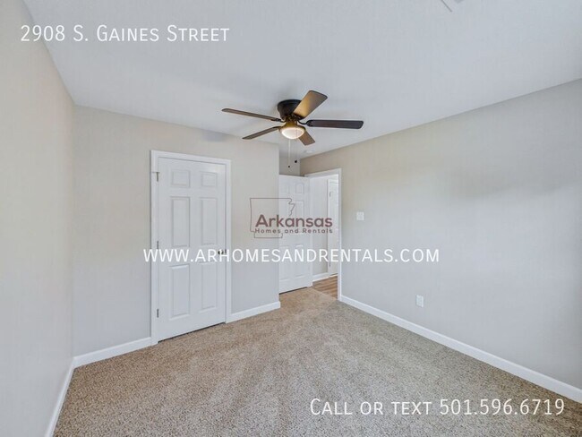 Building Photo - 2908 S Gaines St