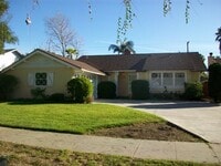 Building Photo - Upgraded 3+2 in Canoga Park w/central HVAC, wood floors + appliances!
