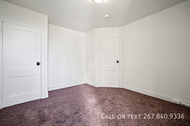 Building Photo - 312 E Eleanor St