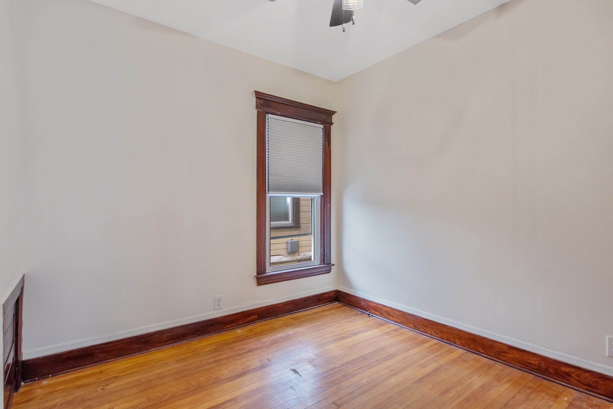 Building Photo - 262 Tennyson Ave