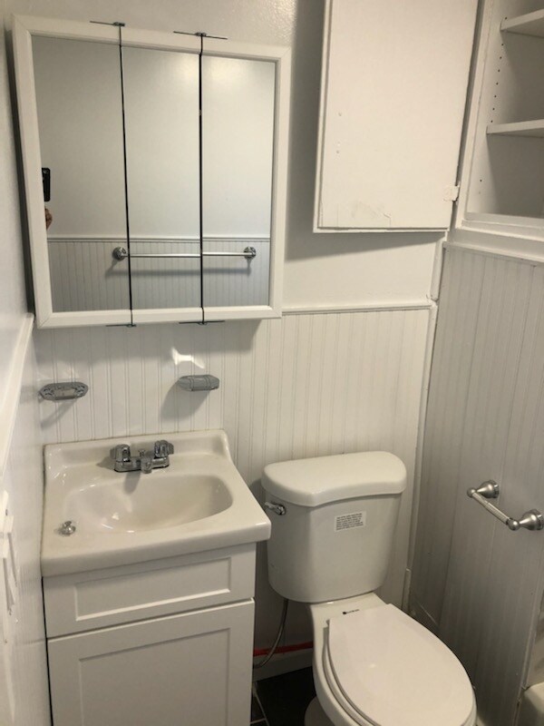 Building Photo - 61 Spring St