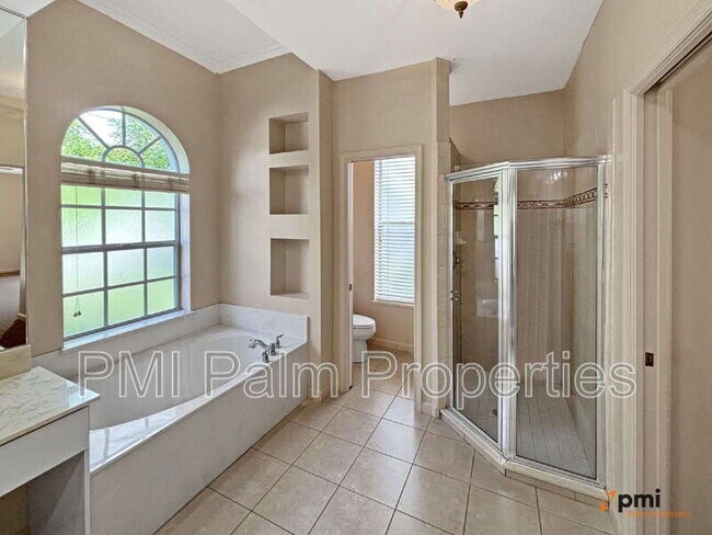 Building Photo - 2820 SE Melaleuca Blvd