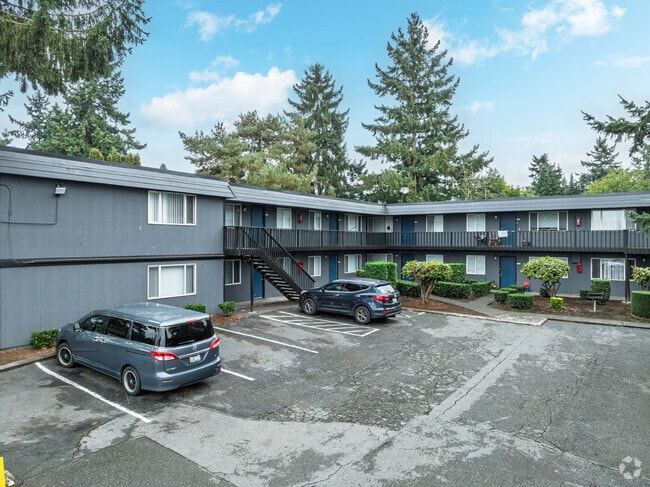 Building Photo - Sierra Meadows II