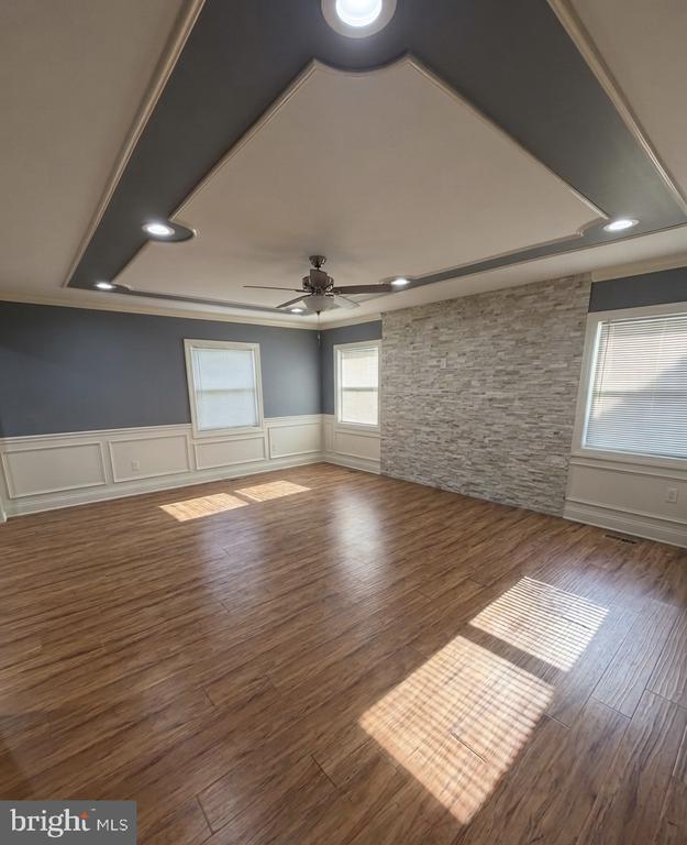 Building Photo - 34 Hopkins Ln