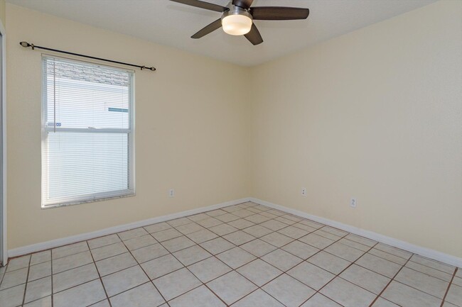 Building Photo - 1614 Sand Key Cir