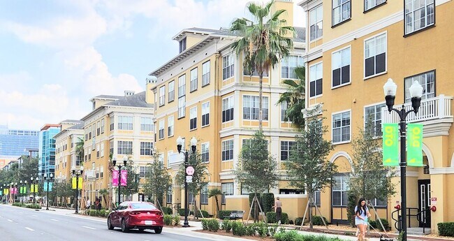 Building Photo - FOR RENT!!!  Beautiful Pool View Wood Floors Condo @ Park North Downtown Orlando!