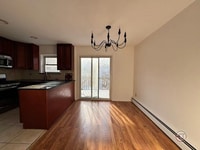 Building Photo - 1027 Throgmorton Ave