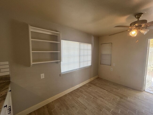 Building Photo - Updated charm and space in this 2 bedroom ...