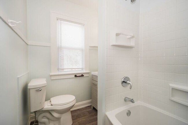 Building Photo - 1185 S 22nd St