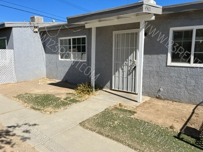 Primary Photo - WEST LANCASTER 2BD/1BTH DUPLEX w/ BACKYARD