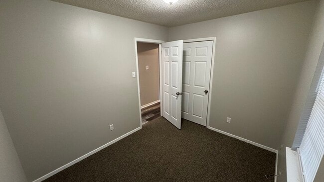 Building Photo - 4264 Double Tree St