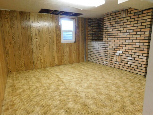 Building Photo - Spacious Ranch in Orchard Mesa