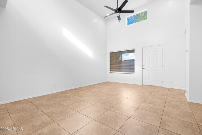 Building Photo - 8940 W Olive Ave