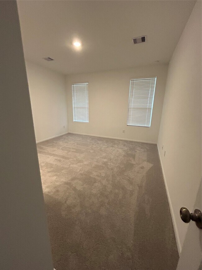 Building Photo - 26419 Virginia Wild Rye Ln