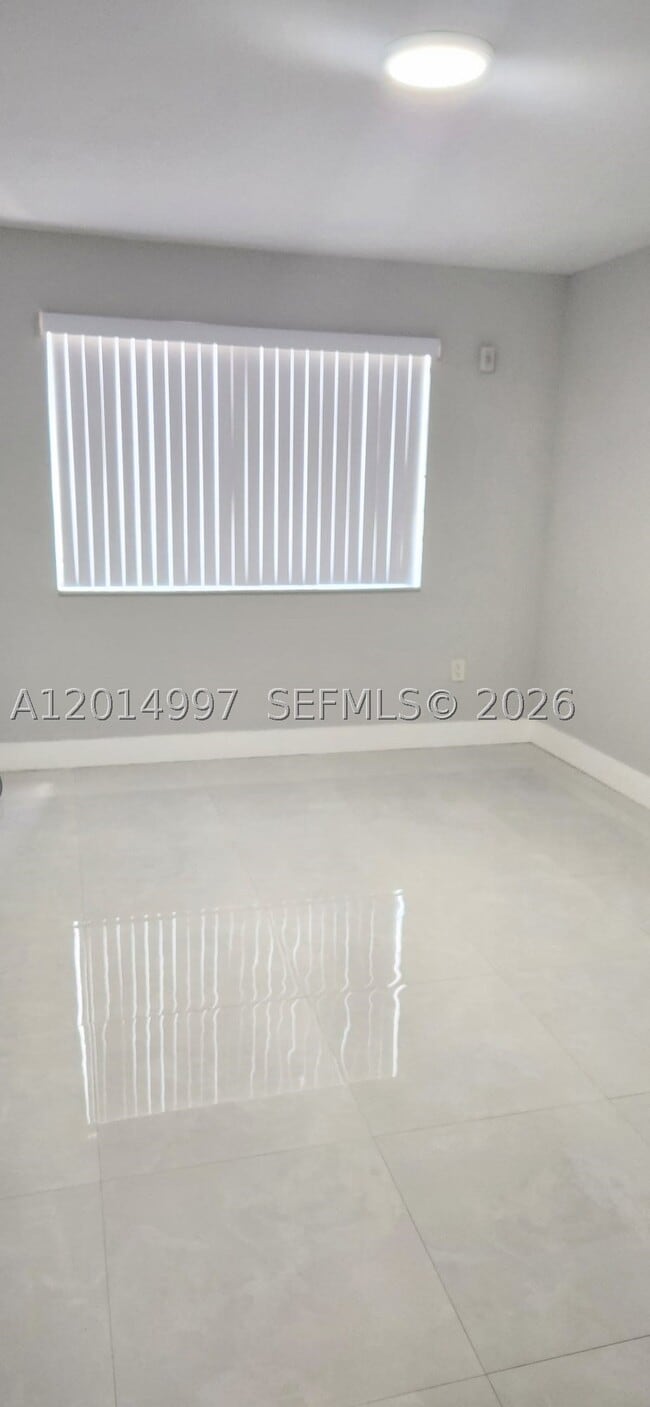 Building Photo - 7823 Miller Dr