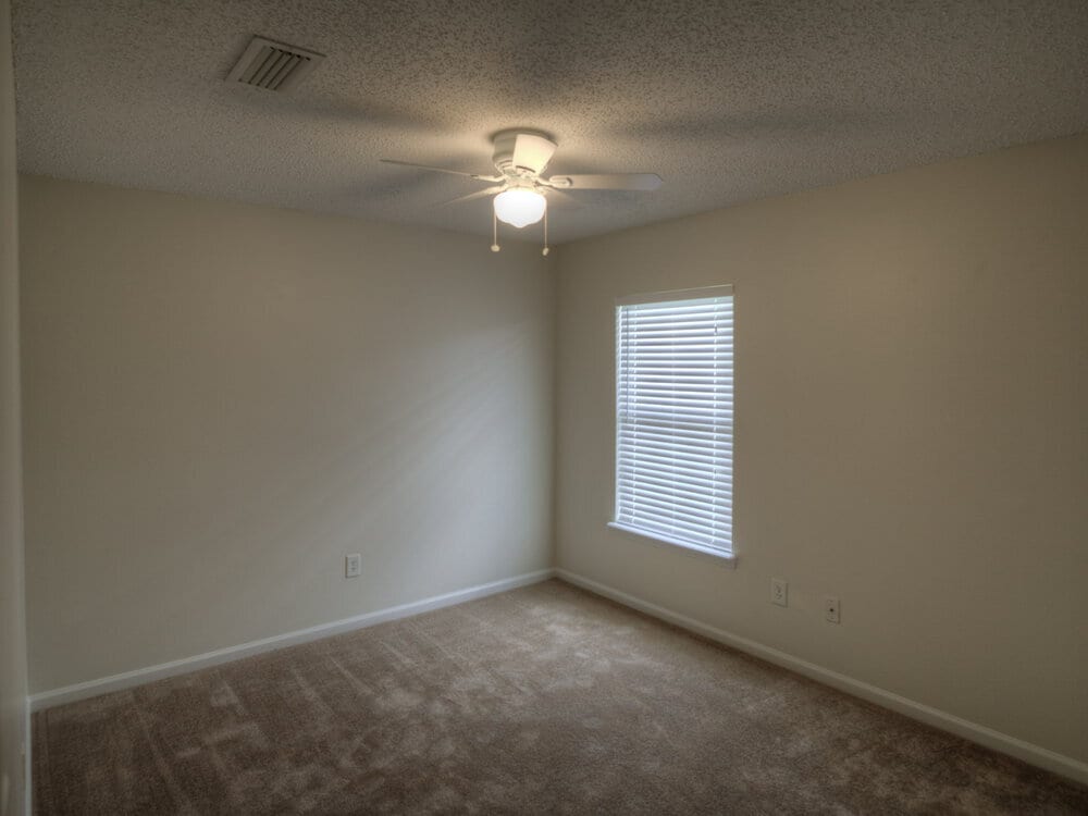 Building Photo - 3794 Blackthorn Ct