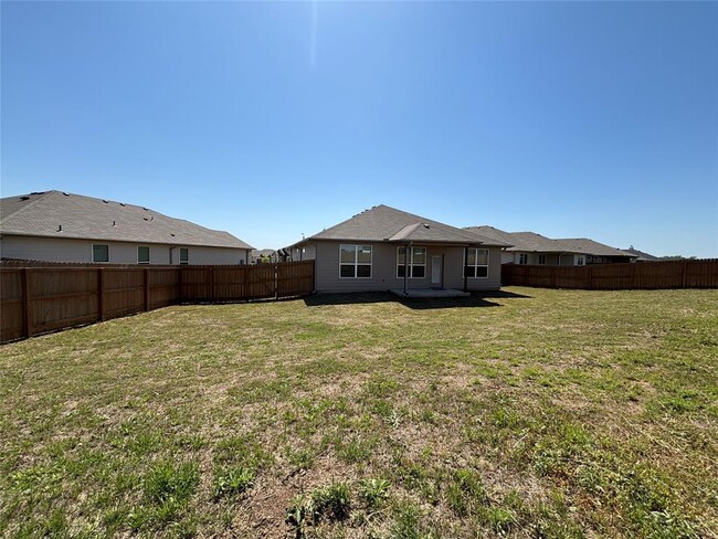 Building Photo - 8502 Trungle Rd