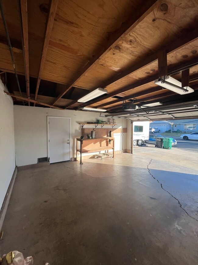 Building Photo - 3BR/2BA Family Home In San Diego