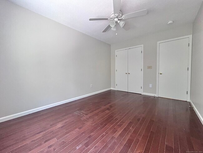 Building Photo - 57 Hill Top Trail