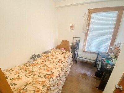 Building Photo - 739 Parker St