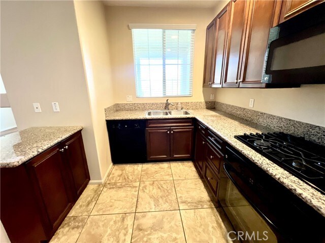 Building Photo - 30505 Canyon Hills Rd