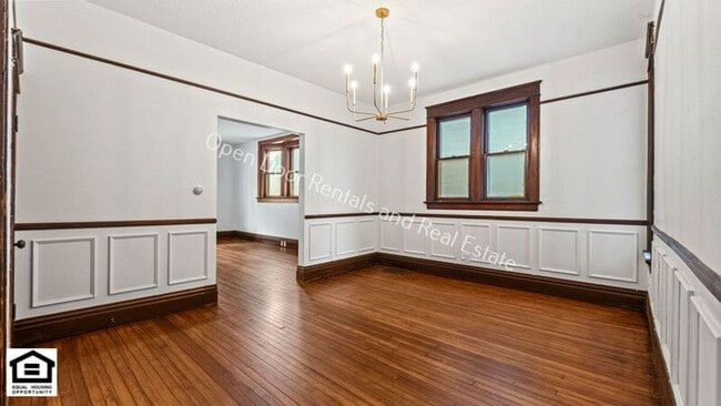 Building Photo - 1209 Rivermet Ave