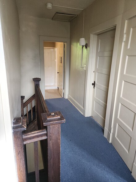 2nd fl. hallway - 4349 Andover Ter