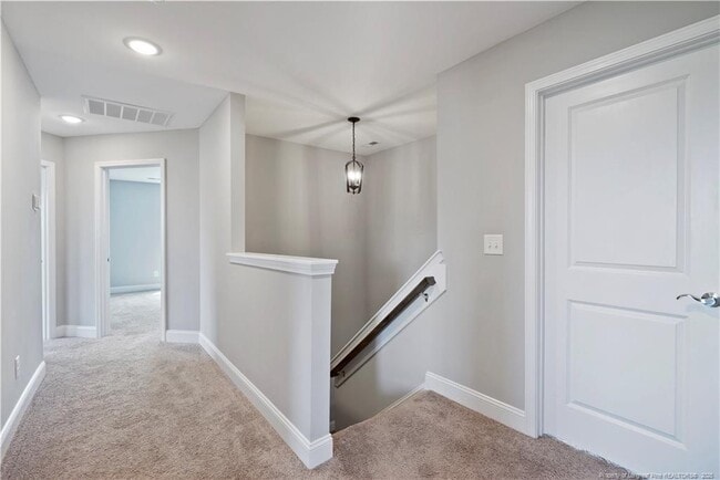 Building Photo - 110 Thunder Vly Ct