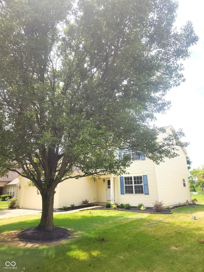 Building Photo - 924 Thornwood Dr