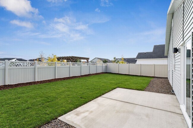 Building Photo - Brand New 4 Bed 2 Bath Home Located in Caldwell