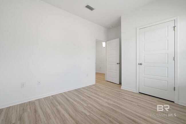 Building Photo - 13861 Antler Hl Rd
