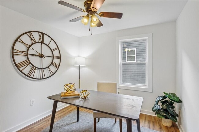 Building Photo - 698 Garibaldi St SW