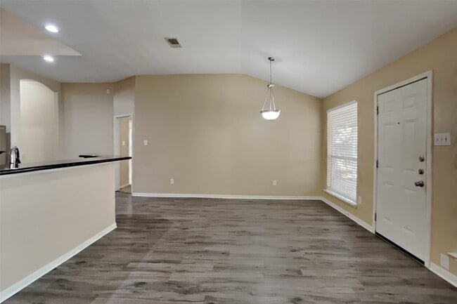 Building Photo - 14518 Enola Dr