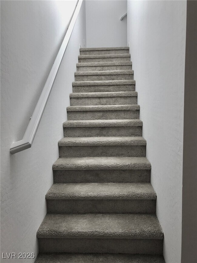 Building Photo - 219 Polaris Ridge Ave