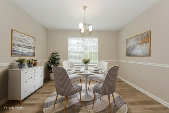 Building Photo - 1405 St Teresa Ct