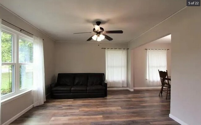 Building Photo - 334 Senova Dr