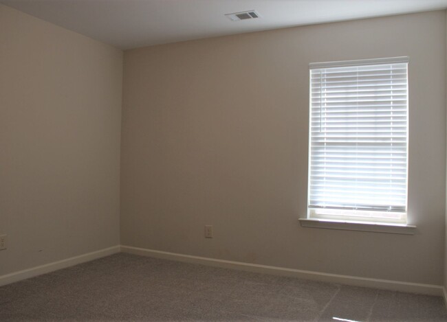 Building Photo - Home for rent in Prattville