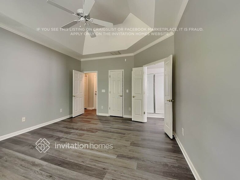 Building Photo - 4800 Tenby Dr