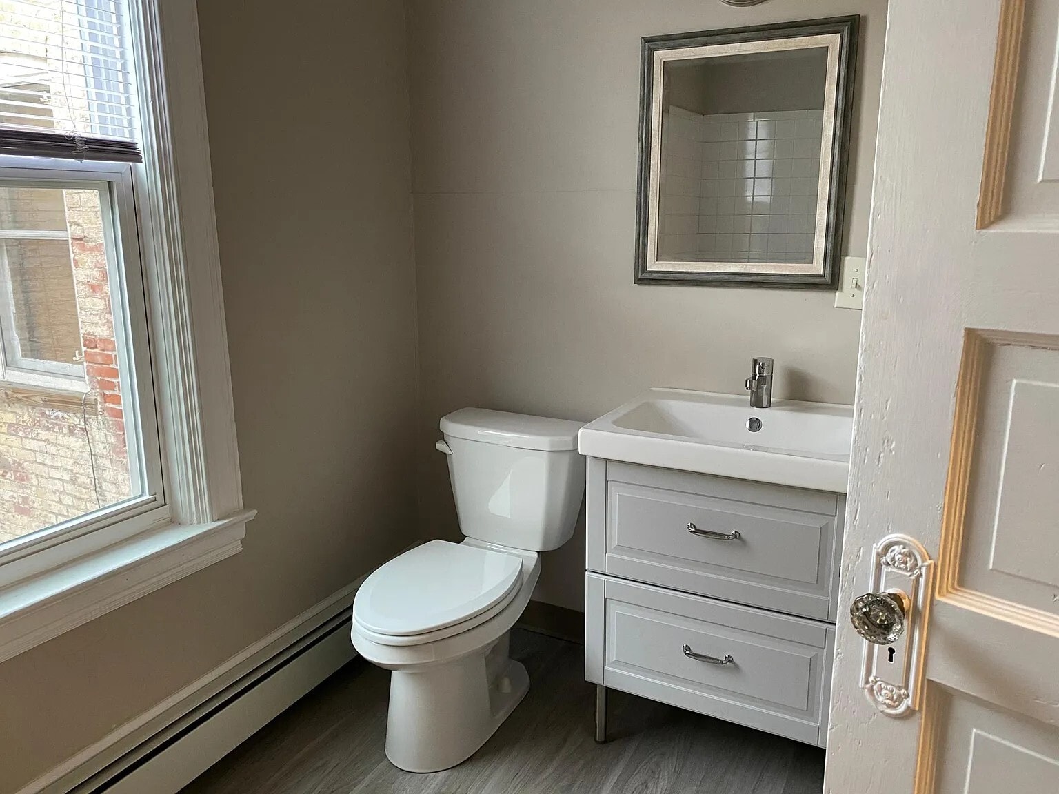 Building Photo - 25 S West End Ave